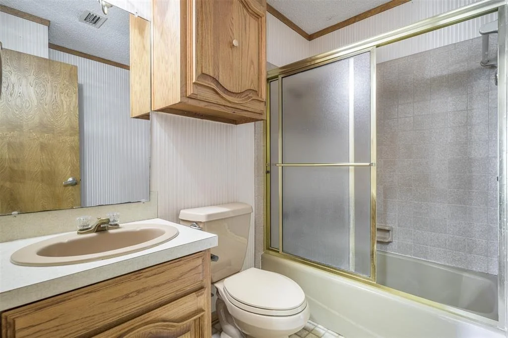 Photo of 207 Oak Hill Drive