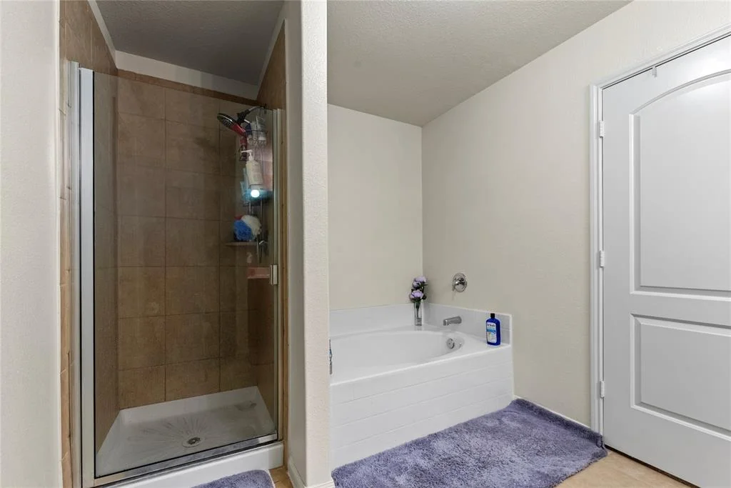 Photo of 20435 Flatiron Drive