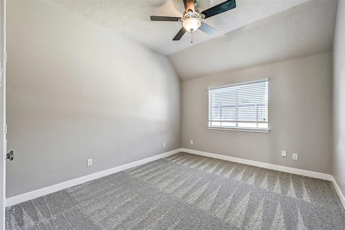 Photo of 901 High Ridge Circle