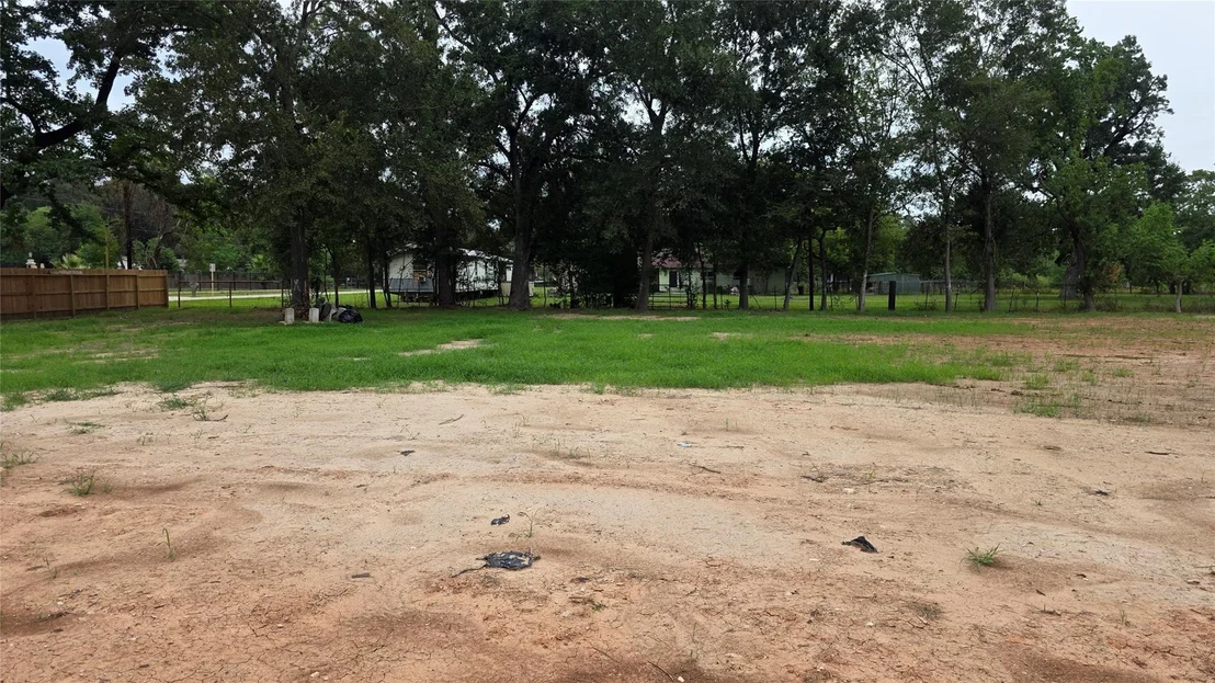 Photo of 6706 Maple Drive