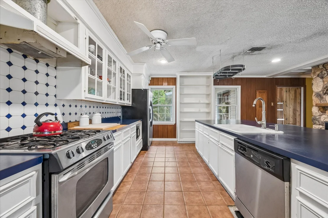 Photo of 2410 Clark Drive