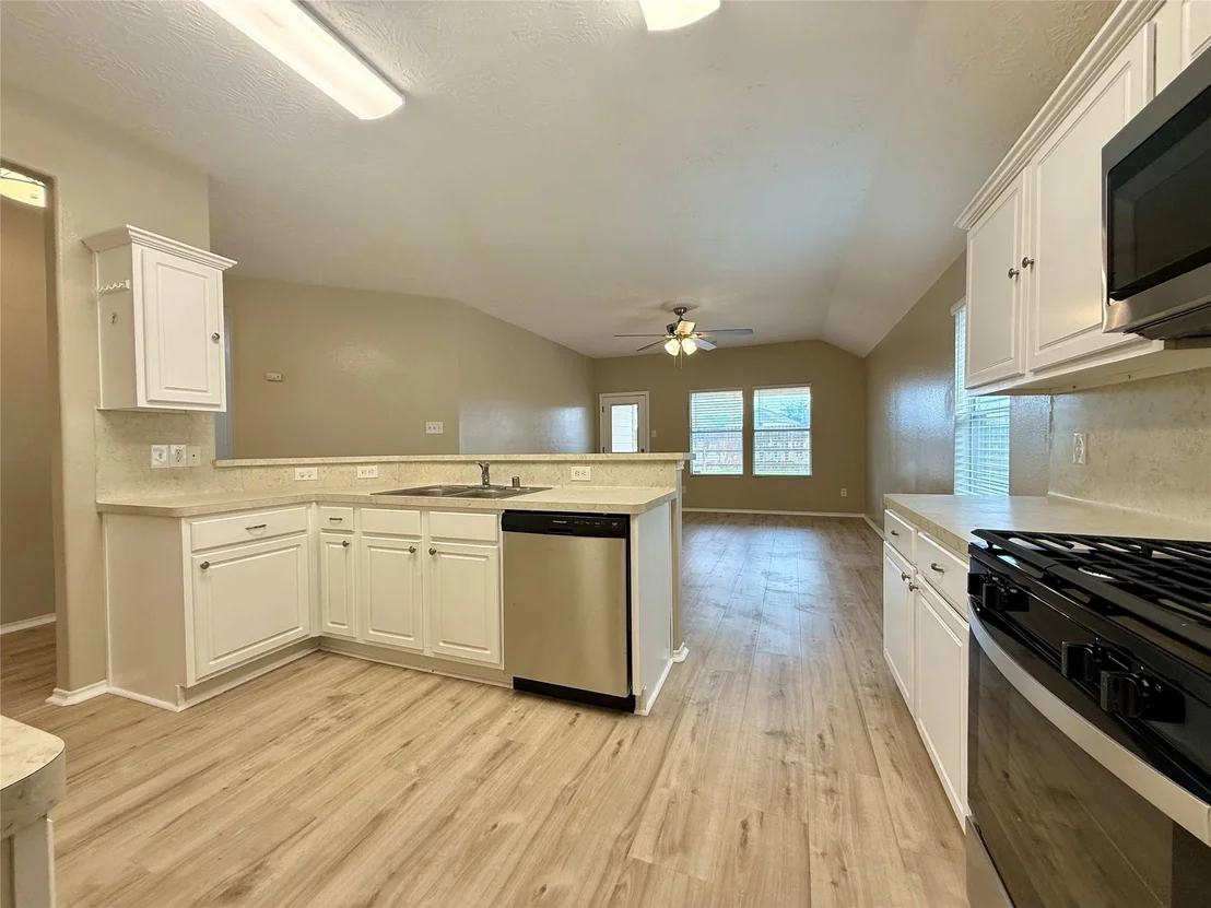 Photo of 11423 Moonlight Ridge Drive