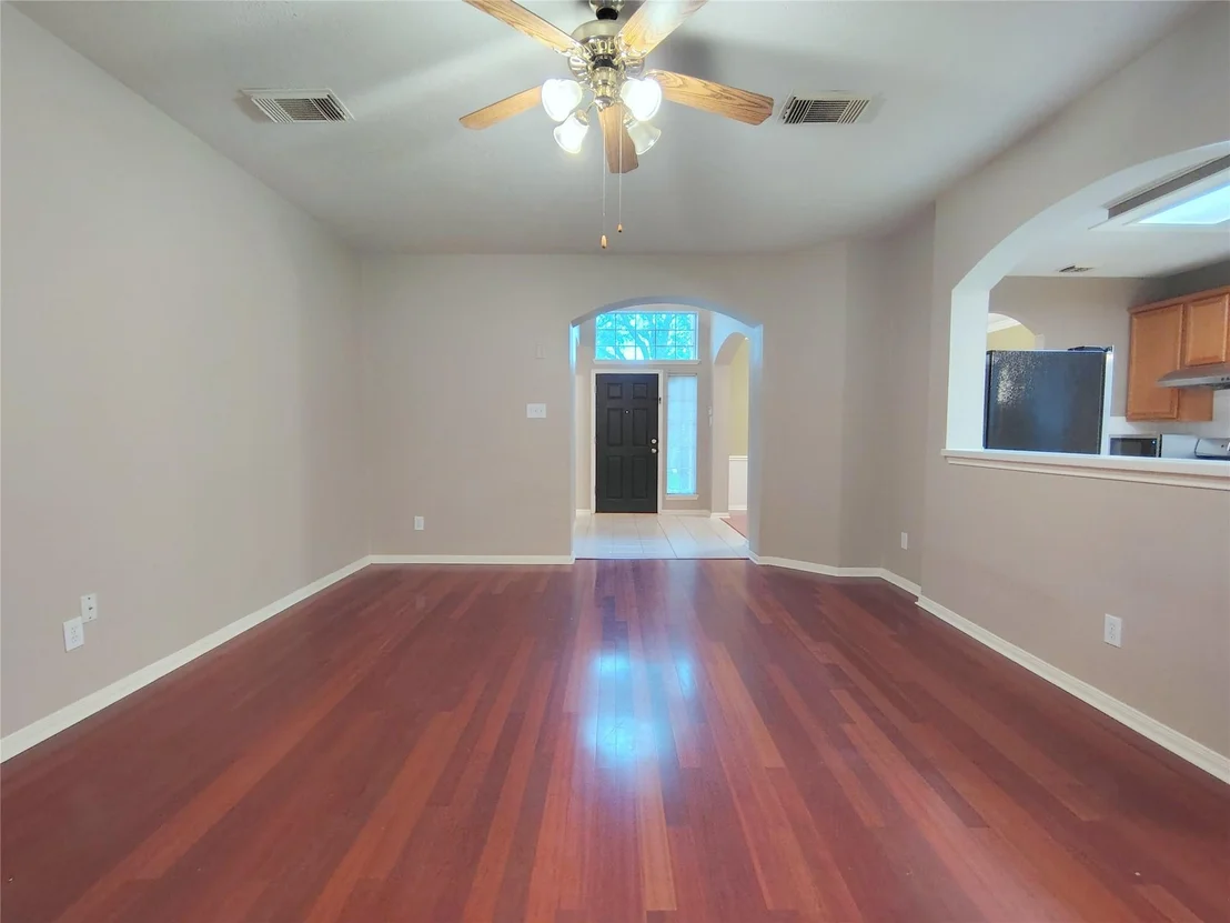 Photo of 3511 Glenhill Drive