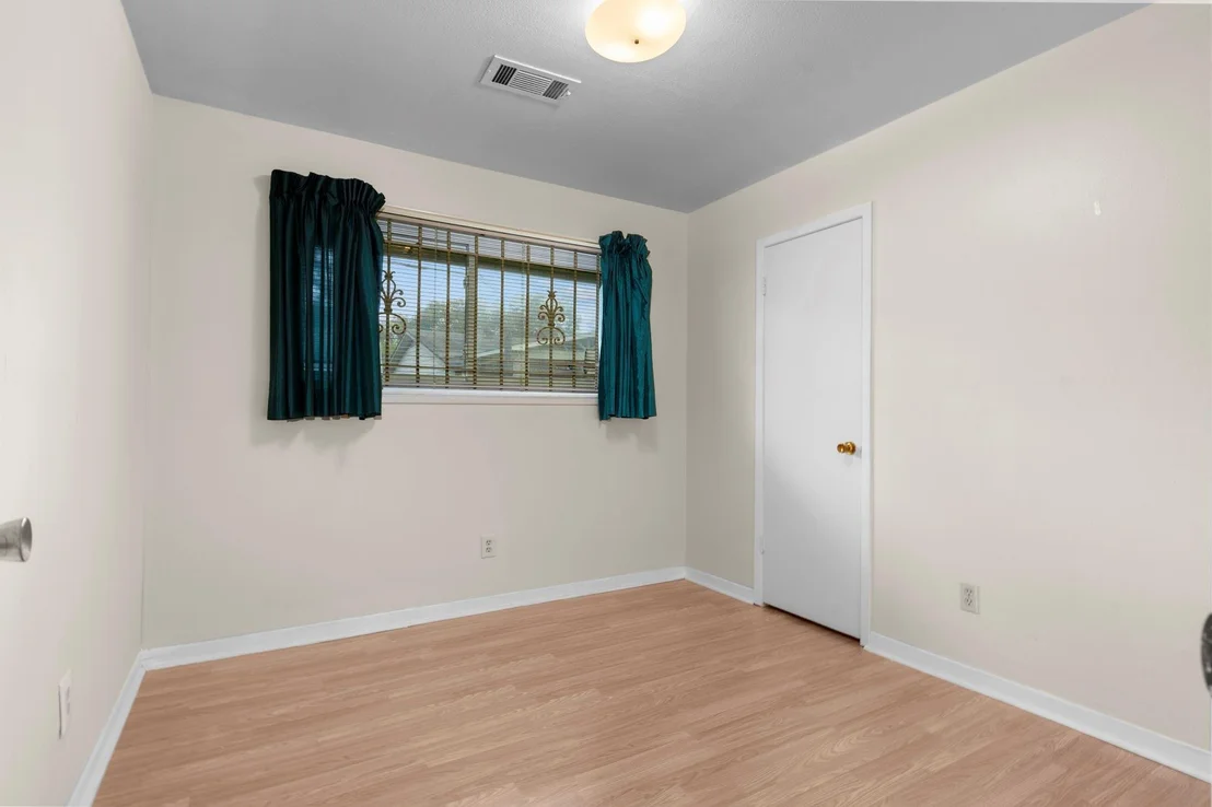 Photo of 9018 Rutherford Lane