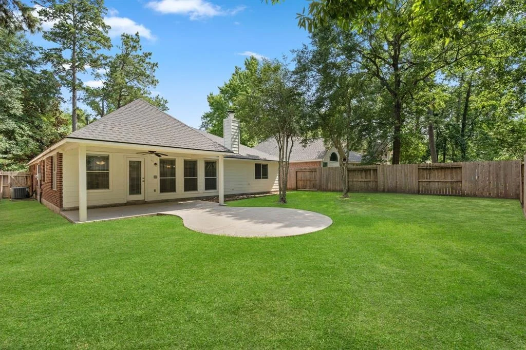 Photo of 42 Windswept Oaks Place