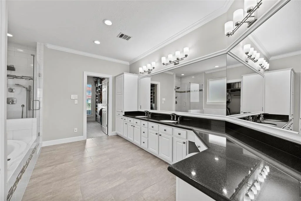 Photo of 18919 Crescent Bay Drive