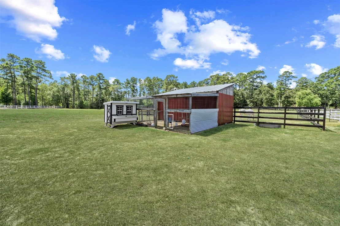 Photo of 46509 Mcgill Road