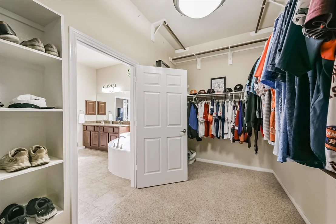 Photo of 10211 Eagle Hollow Drive