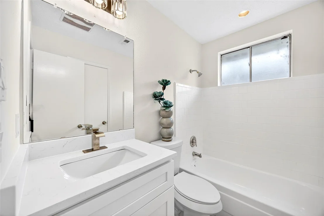 Photo of 11602 Brookledge Drive