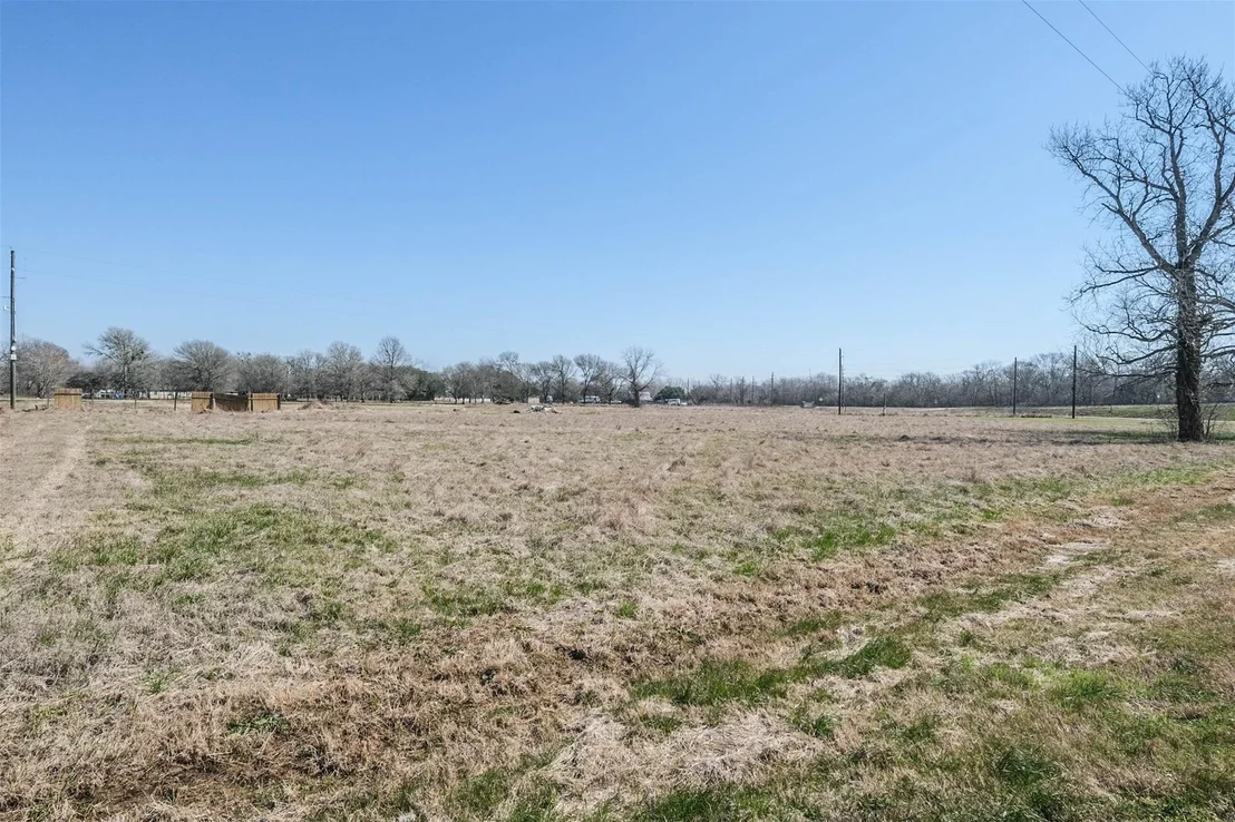 Photo of 38030 Boot Hill Road E