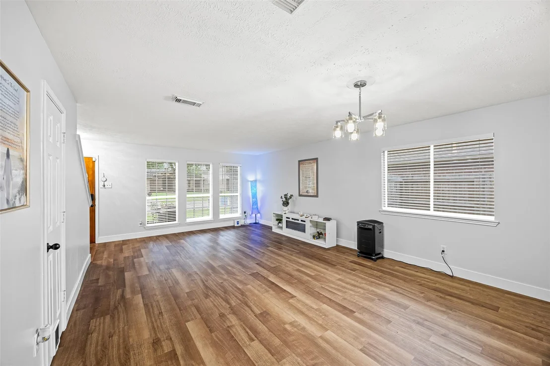 Photo of 2710 Fox View Circle