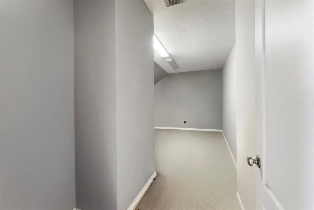 Photo of 47 Lenox Hill Drive