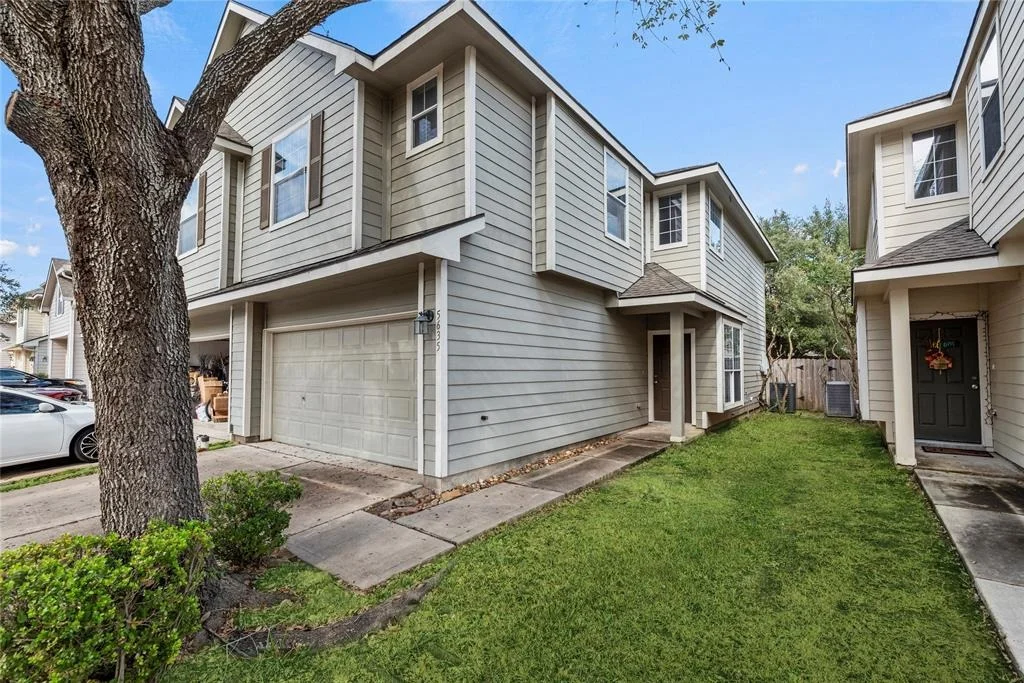 Photo of 5635 Stonecloud Lane