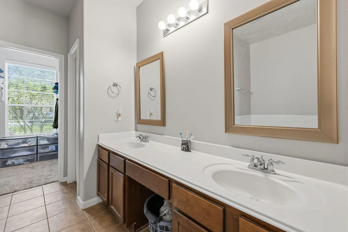 Photo of 1123 Wiley Drive