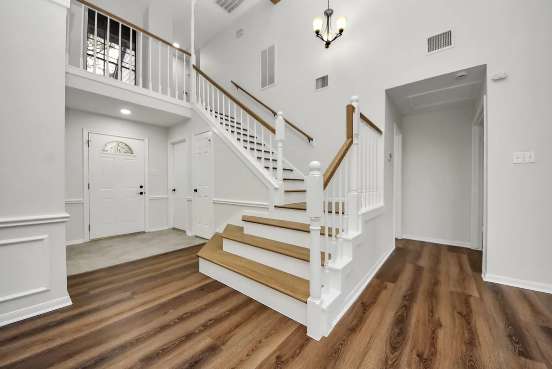 Photo of 903 Heathgate Drive