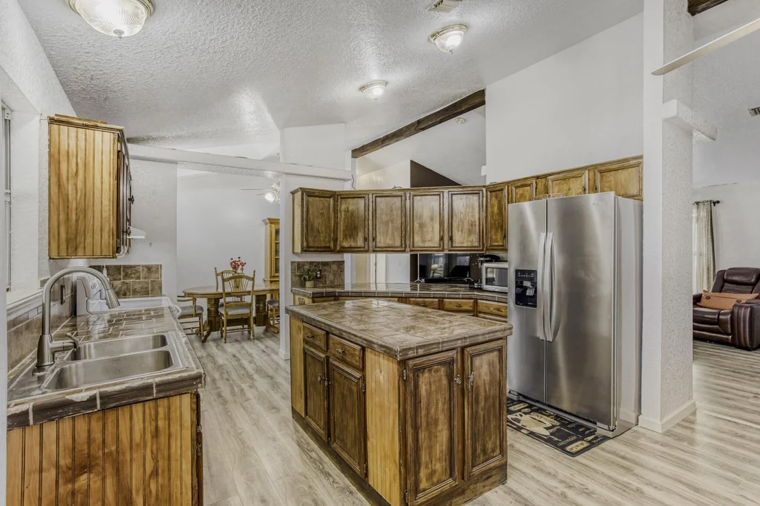 Photo of 414 County Road 4011
