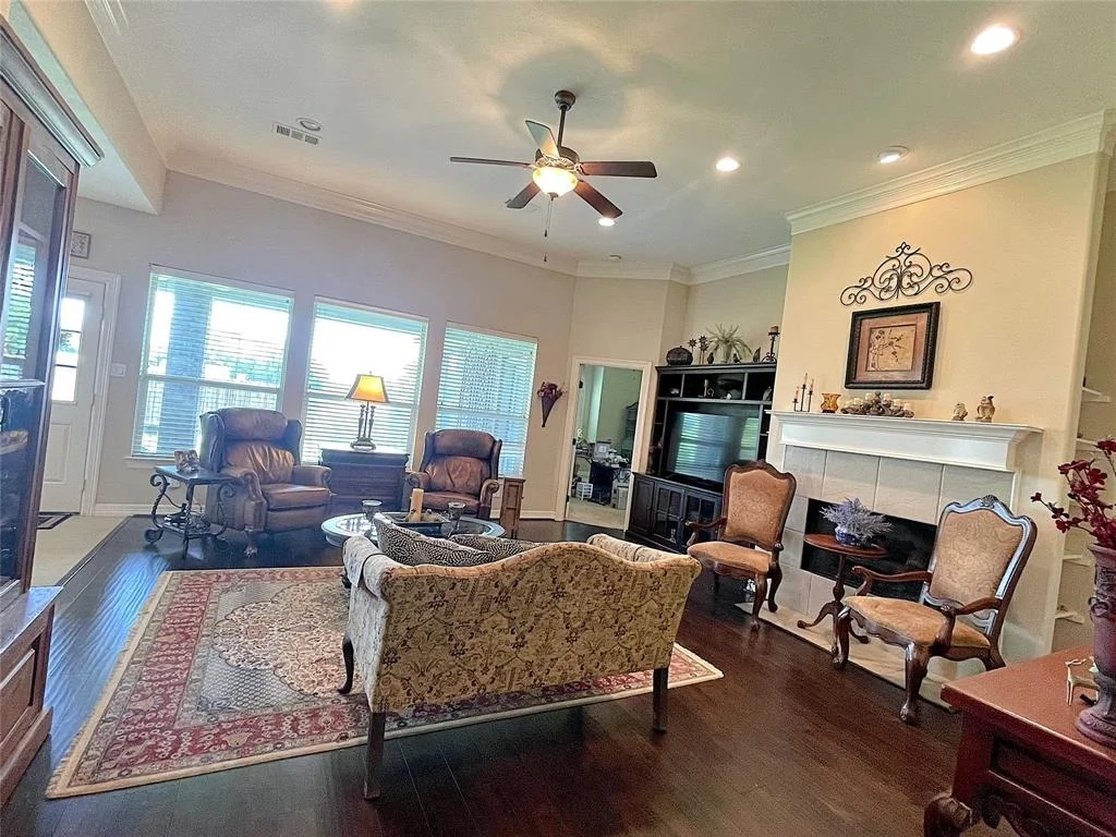 Photo of 1907 Rosenbaum Drive