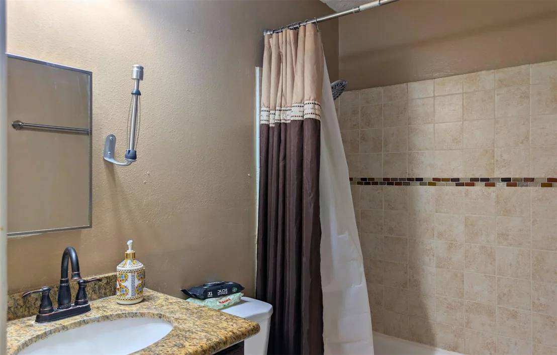 Photo of 17058 Clan Macgregor Drive