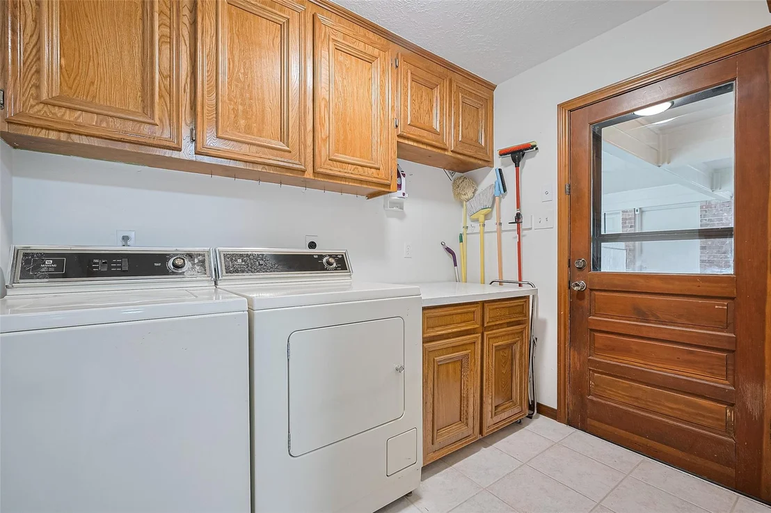 Photo of 16218 Capri Drive