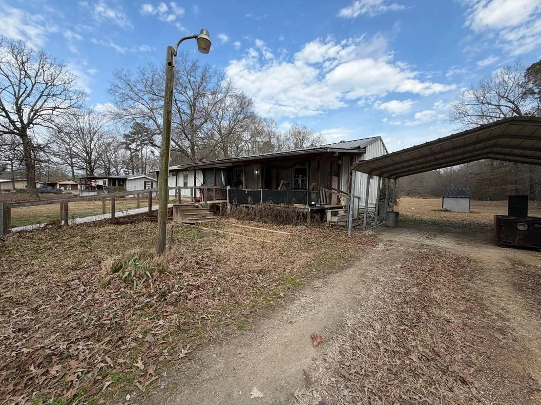 Photo of 714 County Road 3011