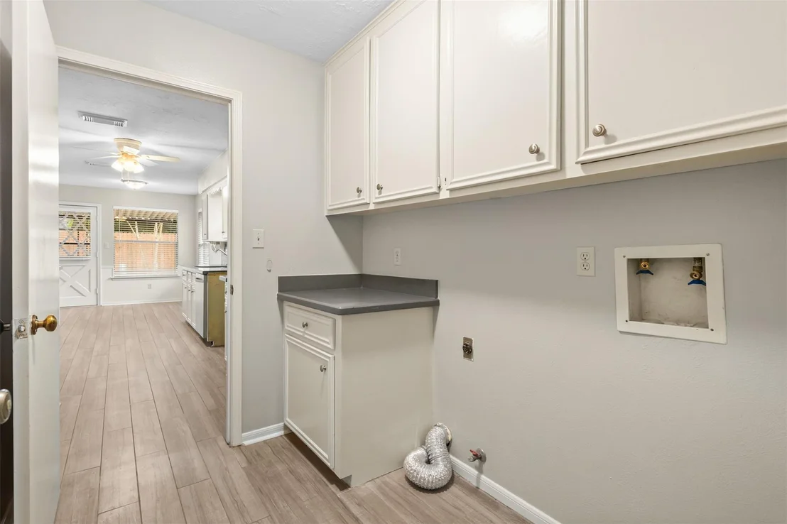 Photo of 25907 Long Hill Lane