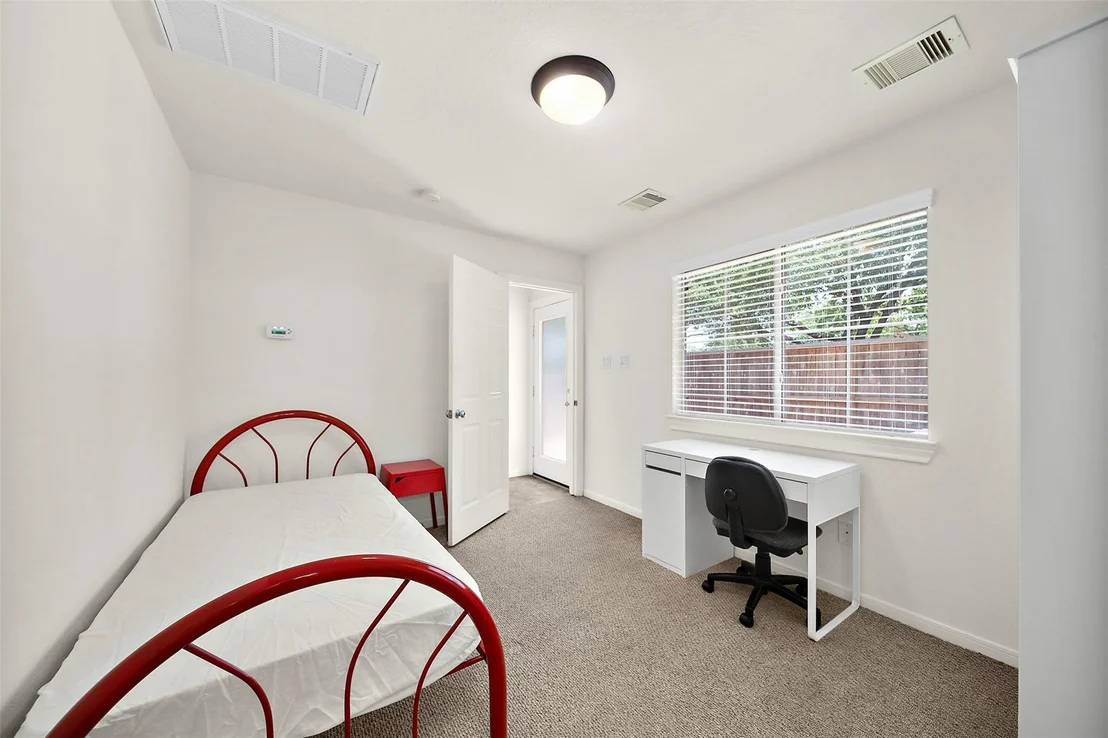 Photo of 3113 Clearview Circle