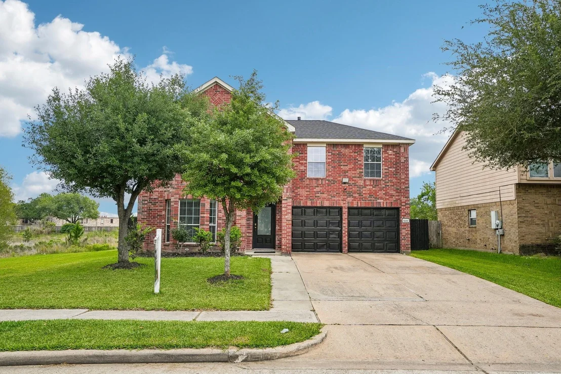 Photo of 5119 Laurynnbrook Drive
