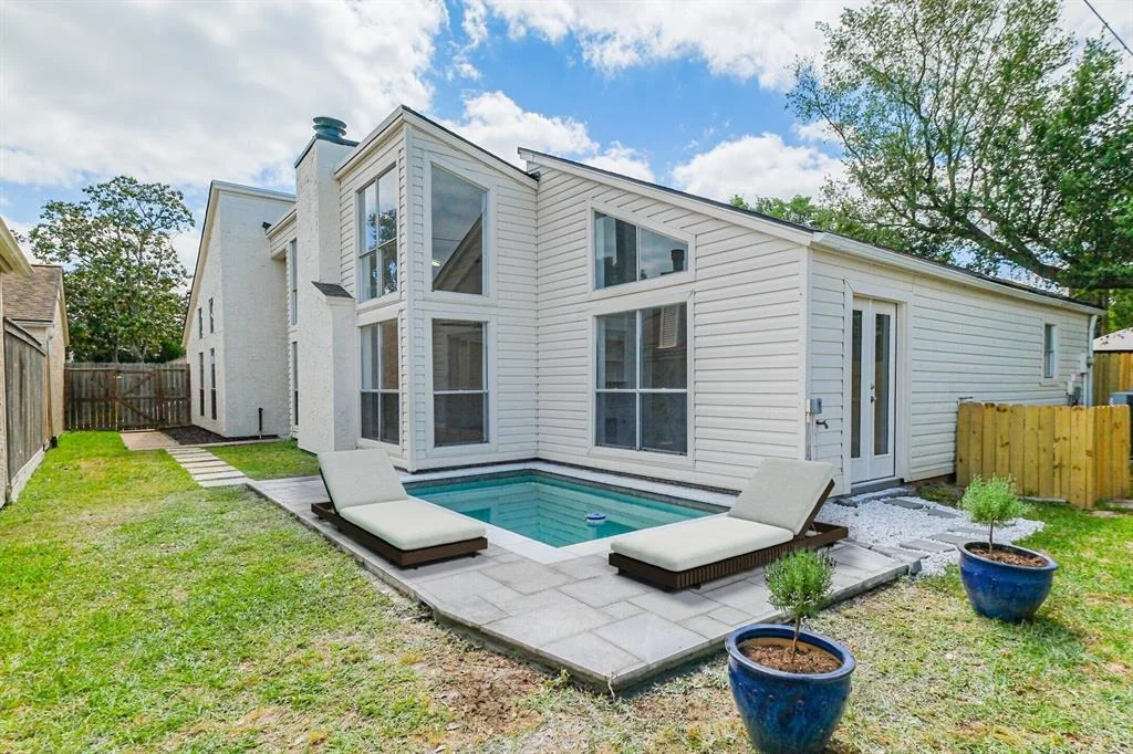 Photo of 1326 Forest Home Drive