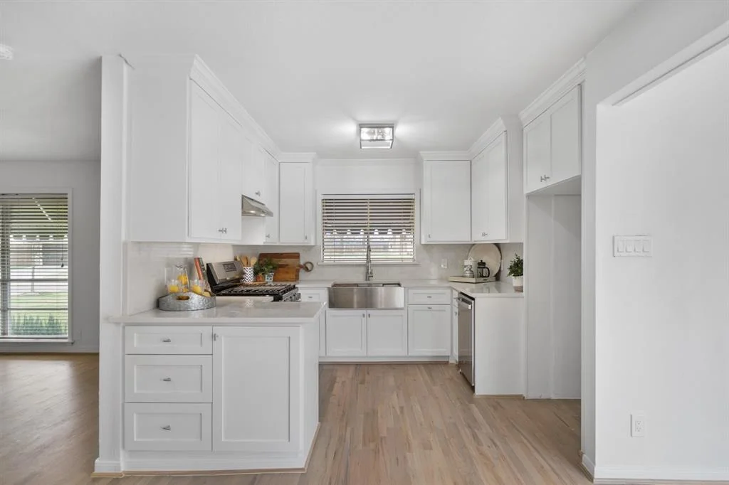 Photo of 4122 Gardendale Drive