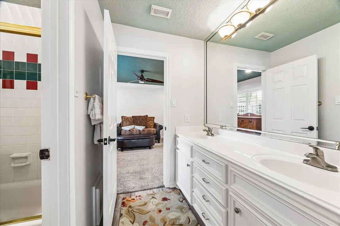 Photo of 2313 Augusta Drive