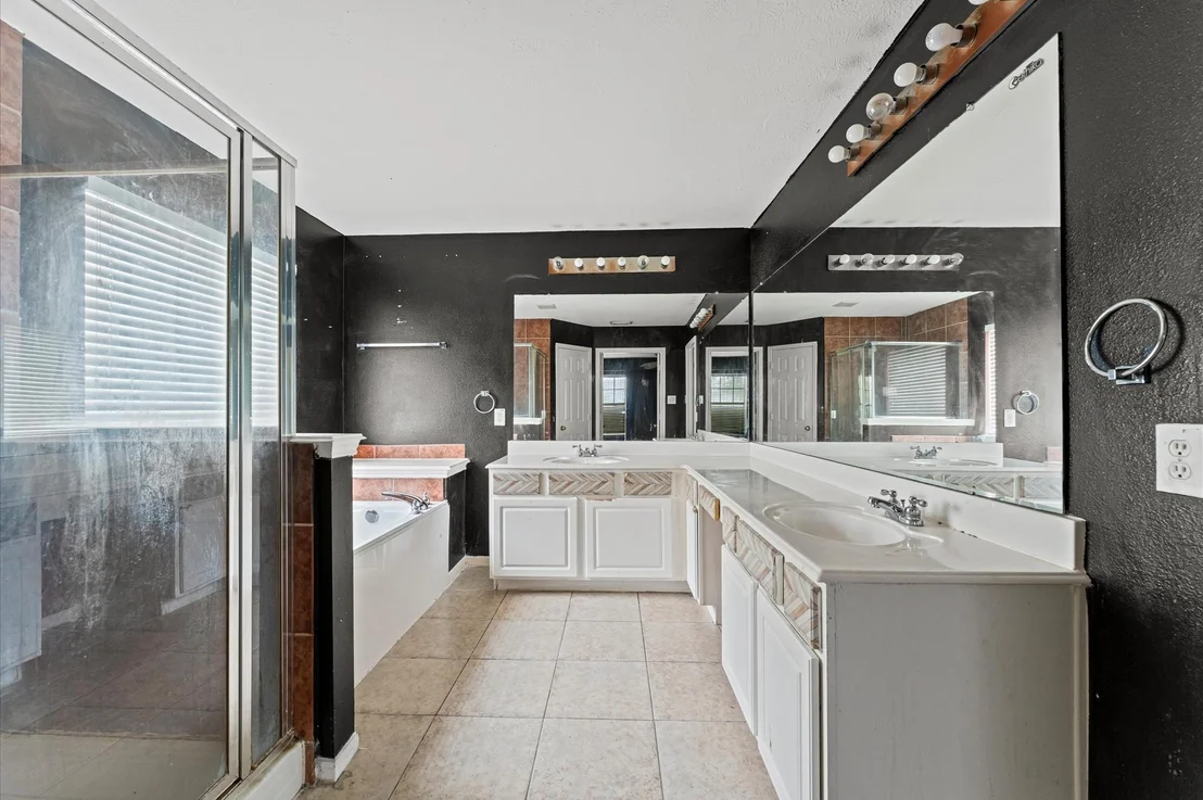 Photo of 17619 Trinity Meadow Lane