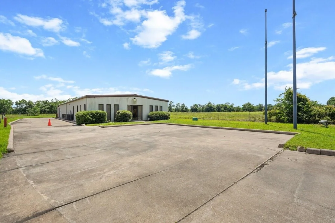 Photo of 4631 11th Tract 152, 154 Street