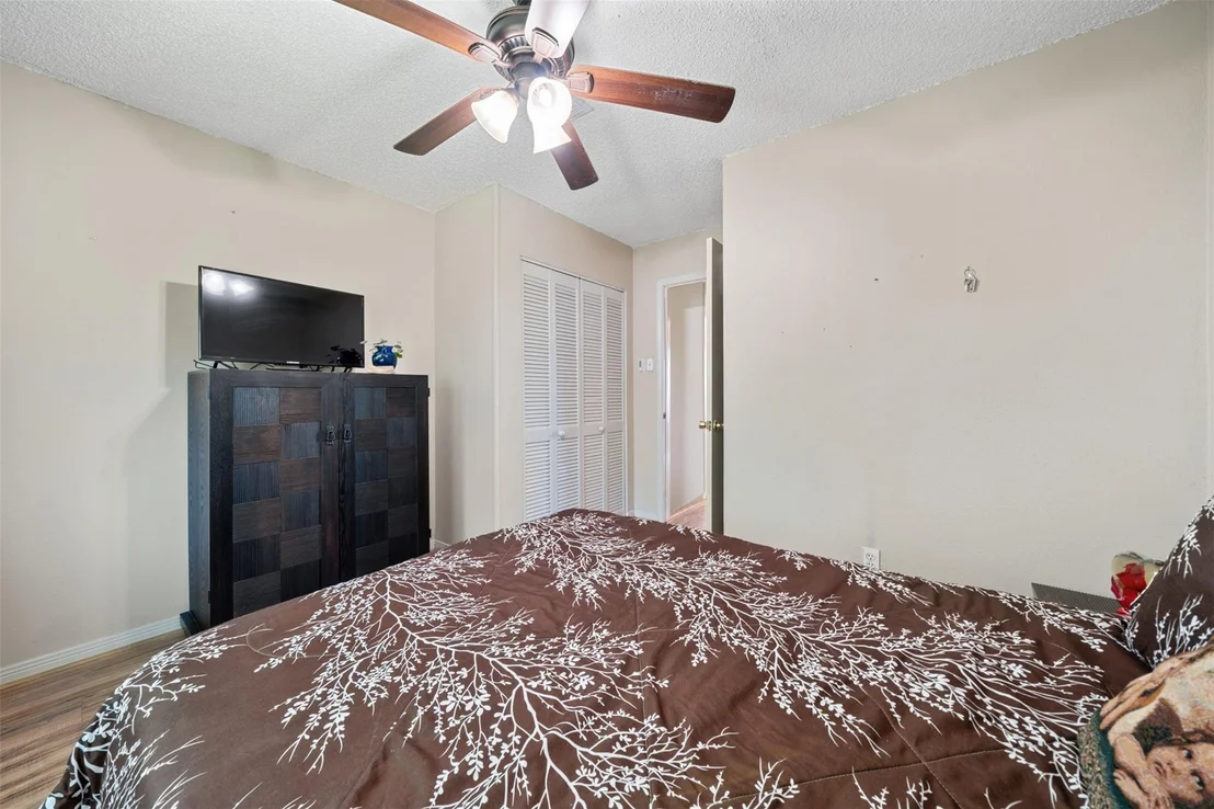 Photo of 11514 Eaglewood Drive