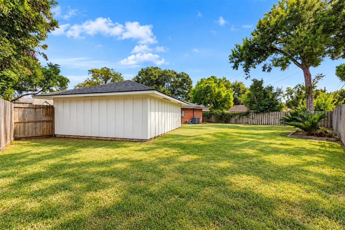 Photo of 2016 San Jacinto Drive