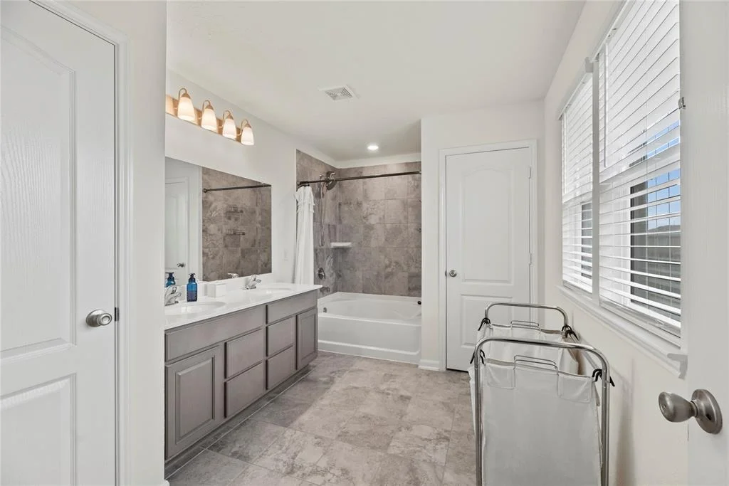 Photo of 5231 Tall Tower Street
