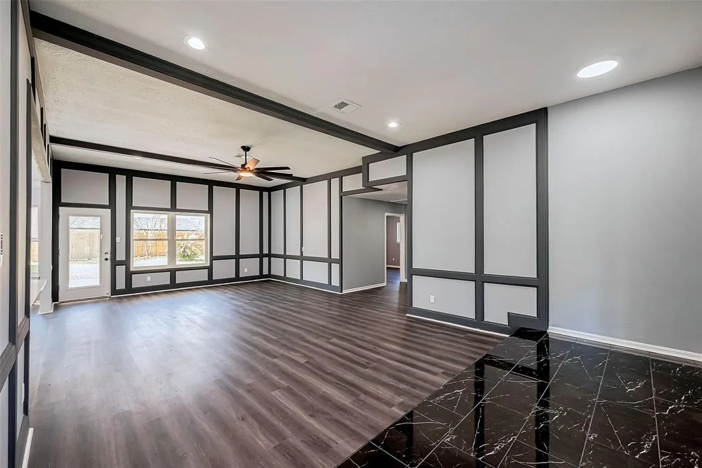 Photo of 25527 Fairbrook Lane