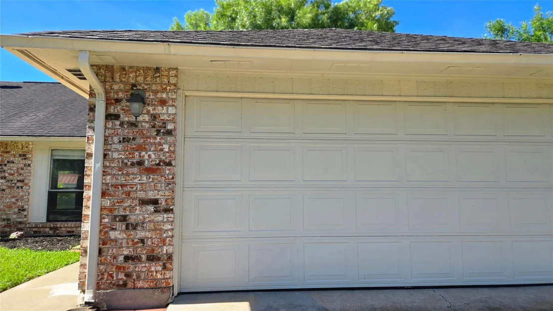 Photo of 6934 Tara Drive