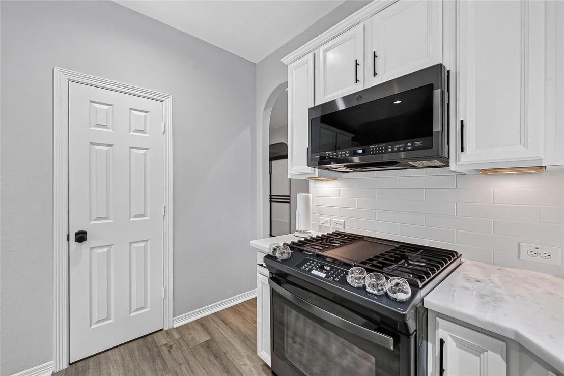 Photo of 4103 Misty Waters Lane
