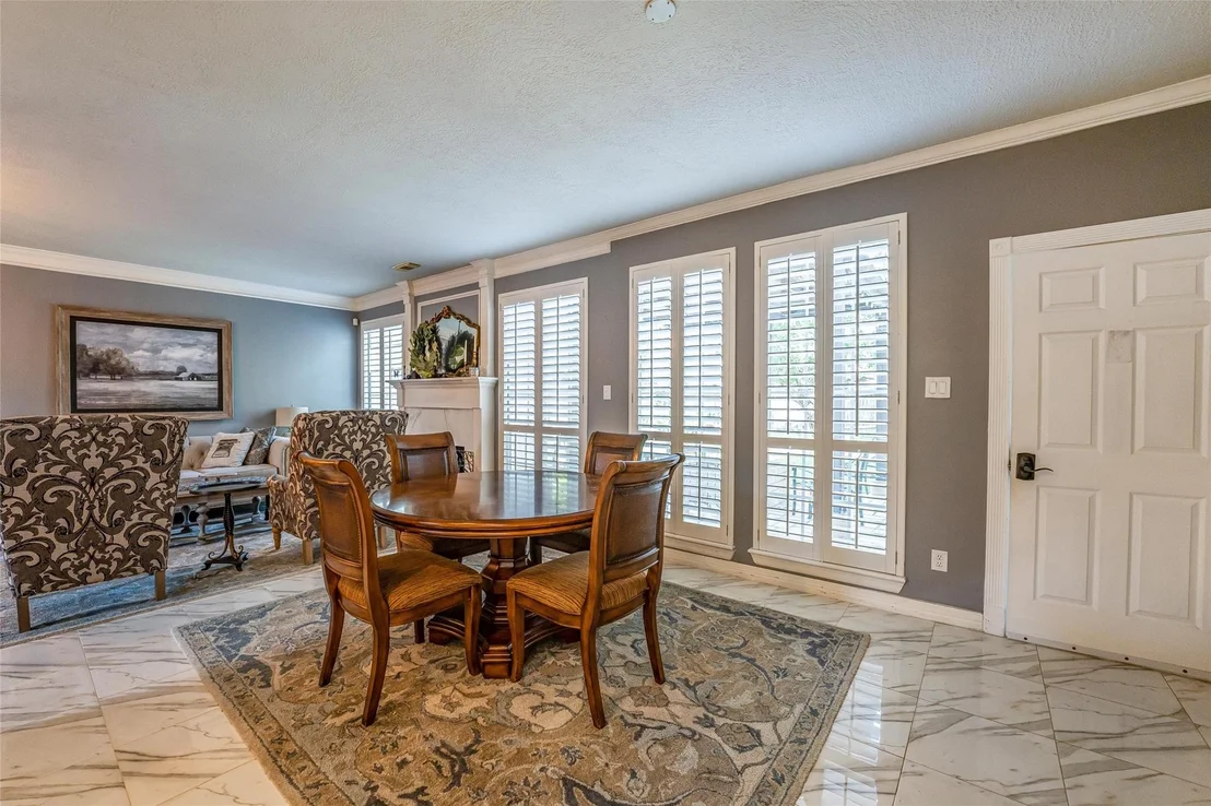 Photo of 8002 Royal Crest Court
