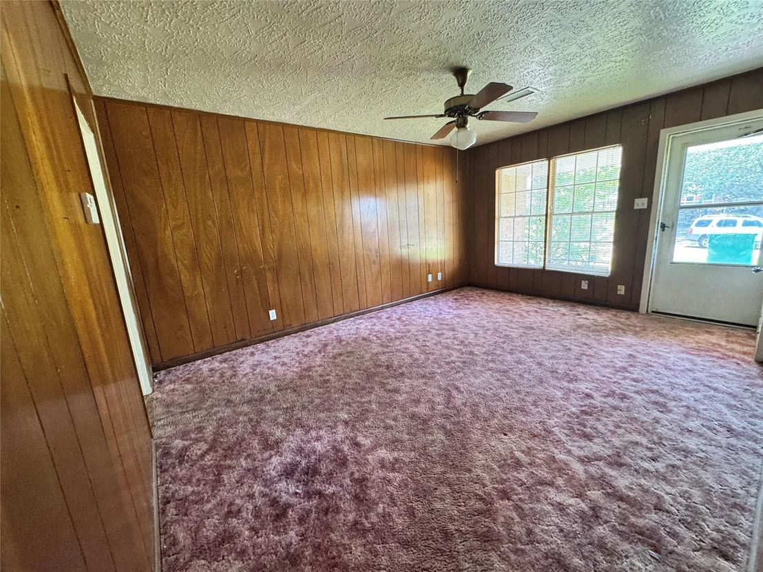Photo of 1604 Effie Lane