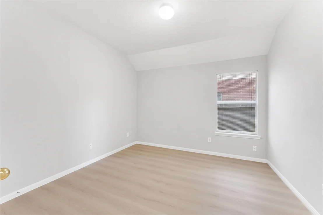 Photo of 13733 Stark Bridge Lane