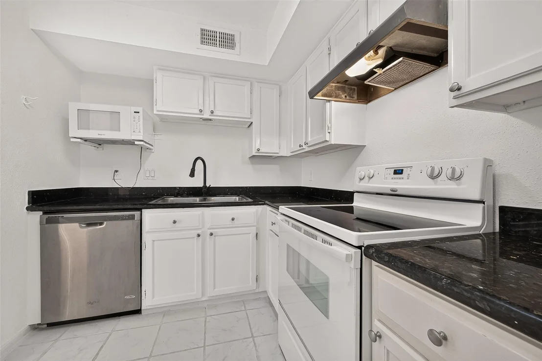 Photo of 12327 Crest Lake Drive