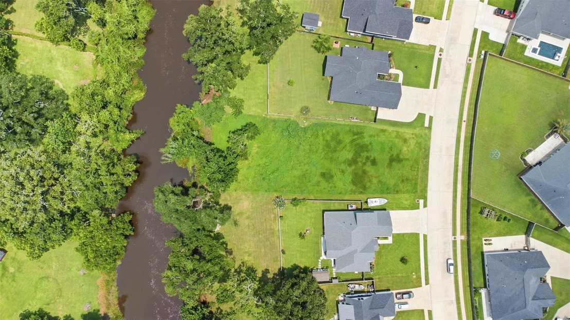 Photo of 208 Creekside Lane