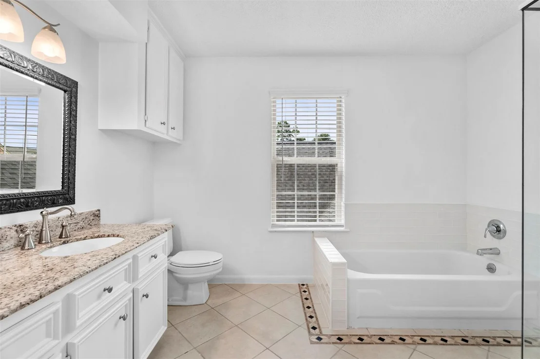 Photo of 7635 Ameswood Road
