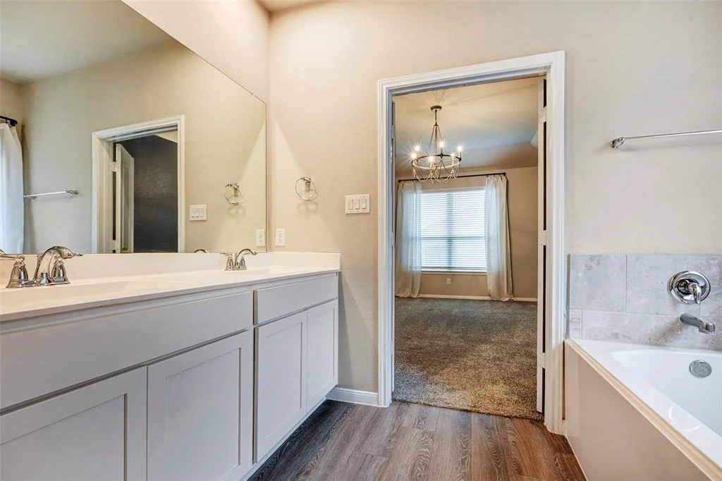 Photo of 1407 Crystal Falls Drive