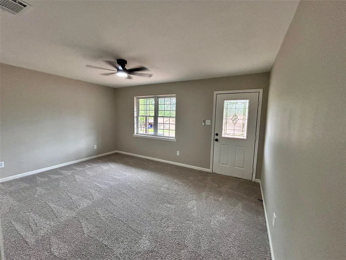 Photo of 1106 Annette Drive