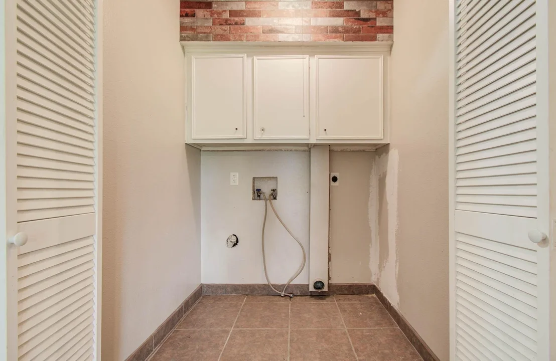 Photo of 123 W Circle Drive