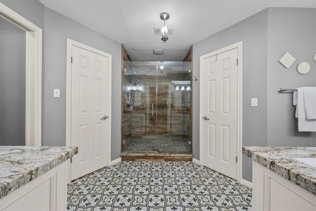 Photo of 9515 Oxted Lane