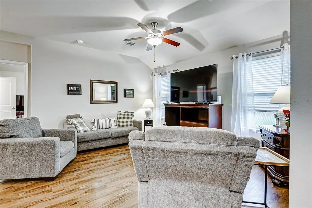 Photo of 20906 Whitehaven Bluff Trail