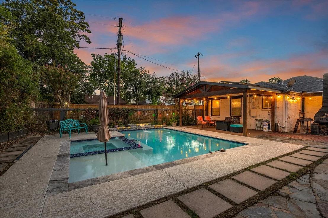 Photo of 4304 Roseneath Drive